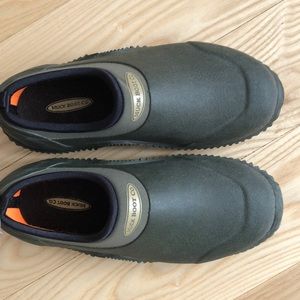 Muck Boot Co. boots, slip on, new, size 5/5.5